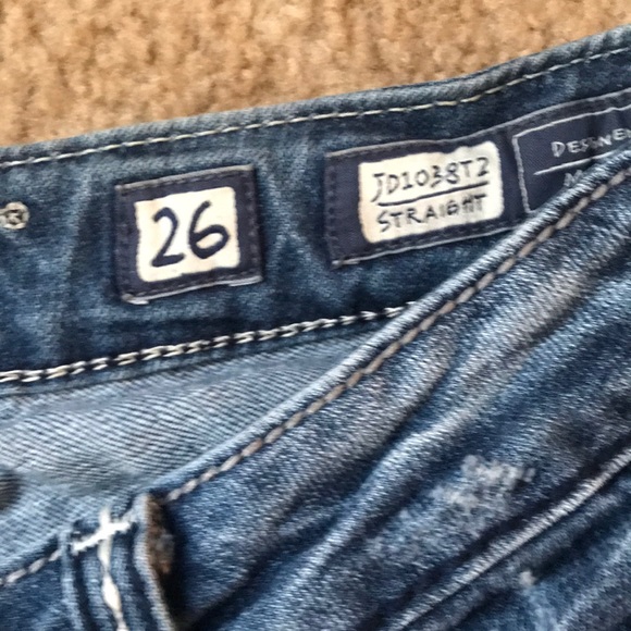 Miss Me jeans. SZ 26 straight leg, distressed look - Picture 4 of 4